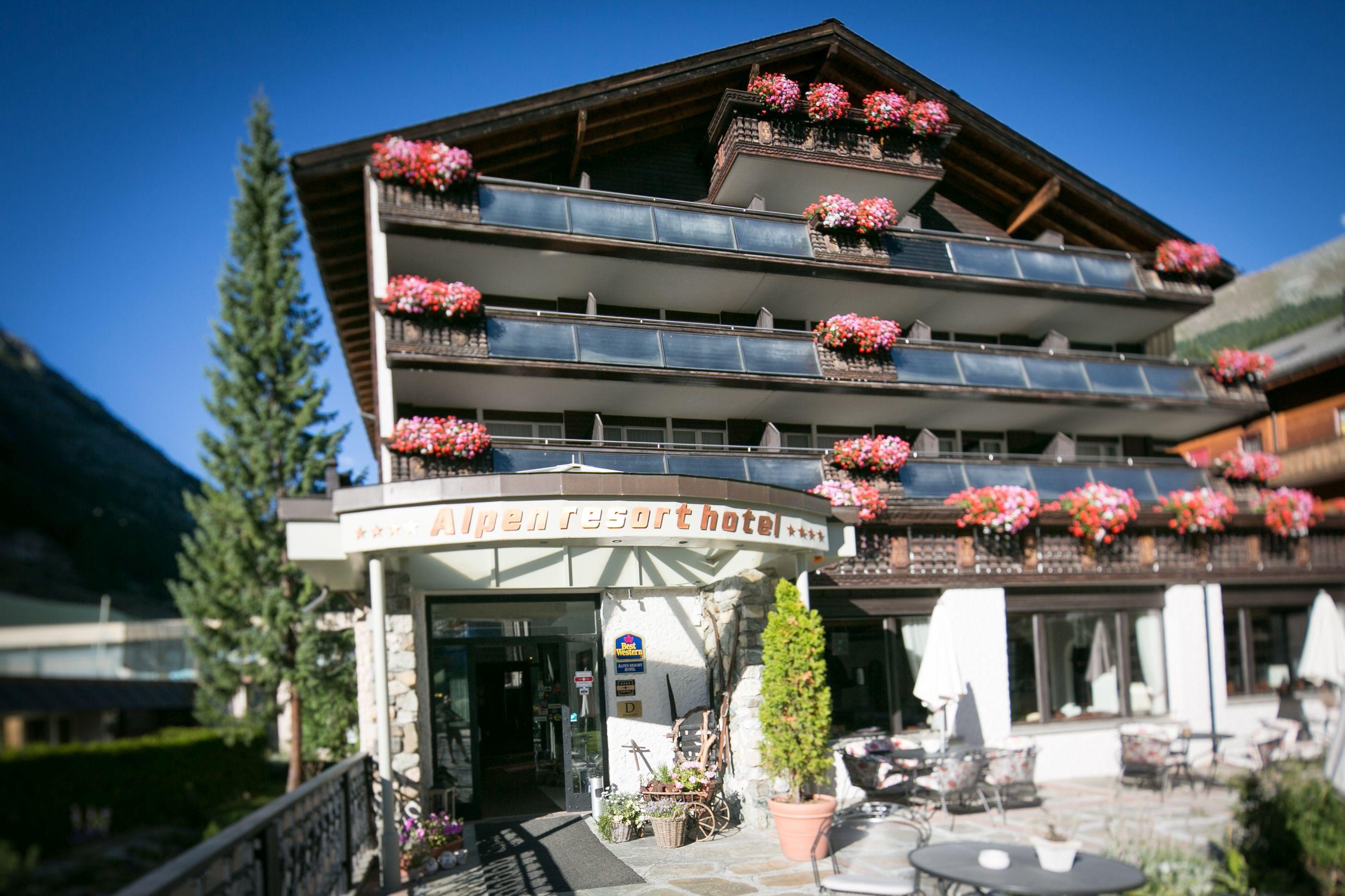 Alpen Resort & Spa Zermatt Exterior photo